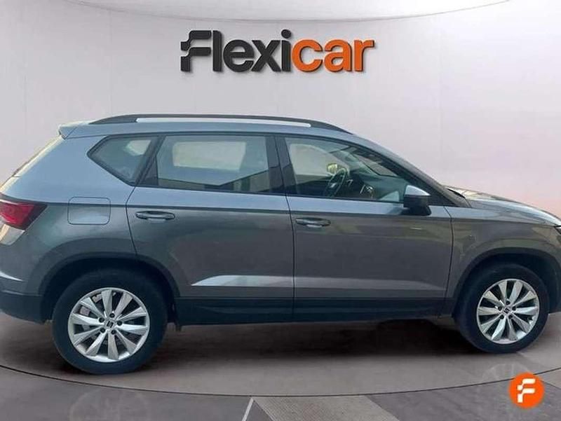 Usado Seat Ateca Style 150 CV (110 kW) 2023 Gris SUV
