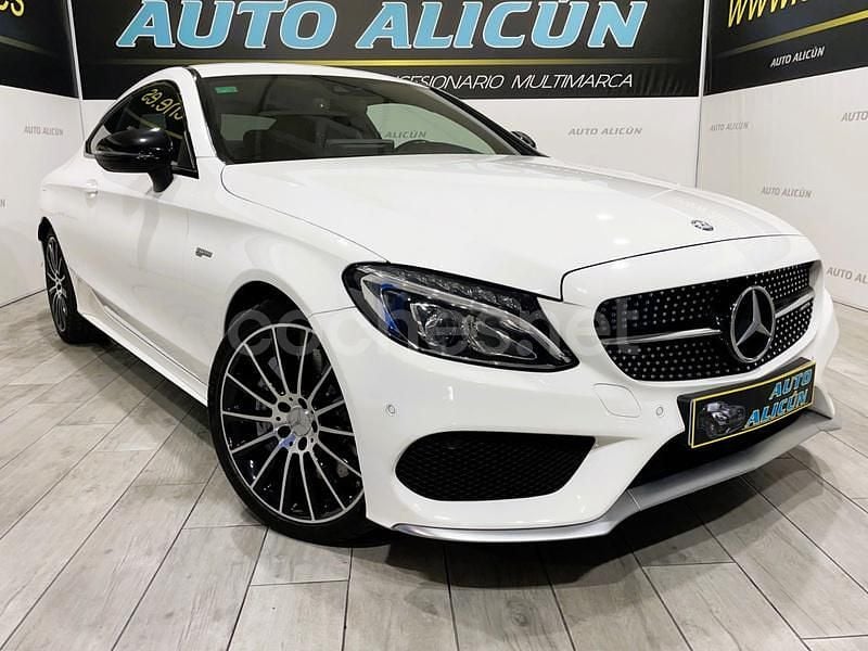 Blanco Usado 2017 Mercedes C300 AMG line Coupe | 34.900 € - Imagen 1/4