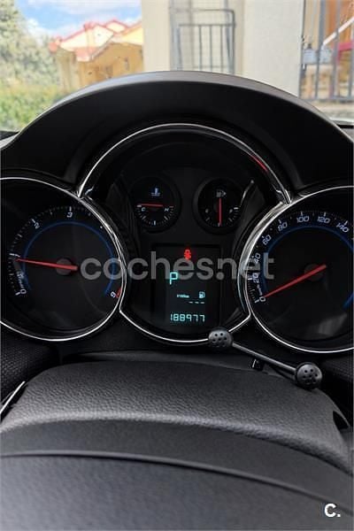 Usado Chevrolet Cruze LTZ 163 CV (119 kW) 2012 Azul Berlina