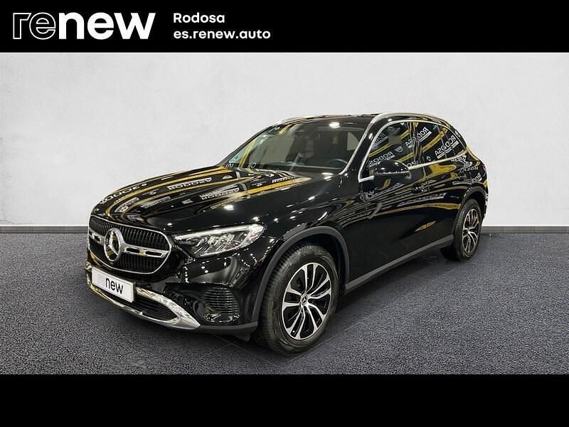 Usado Mercedes GLC220 197 CV (144 kW) 2023 Negro Familiar