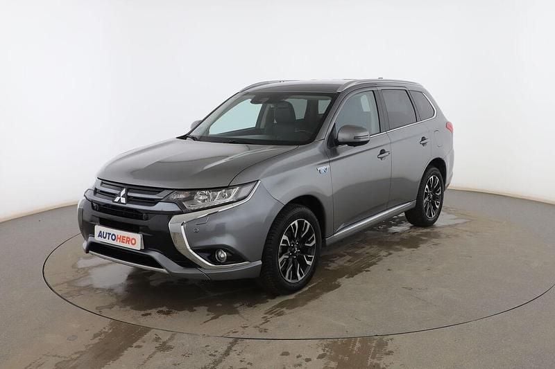 Gris Usado 2018 Mitsubishi Outlander P-HEV SUV | 19.399 € (Buen precio) - Imagen 1/3