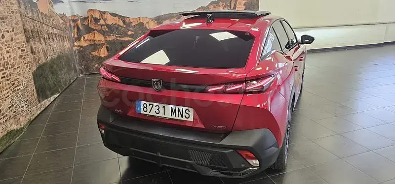 Usado Peugeot 408 GT GT 180 CV (132 kW) 2024 Rojo Berlina