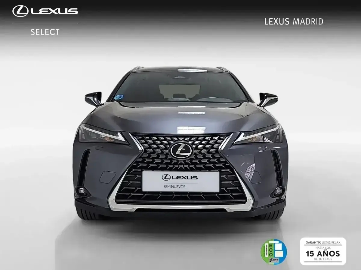 Usado Lexus UX 199 CV (146 kW) 2024 Gris SUV