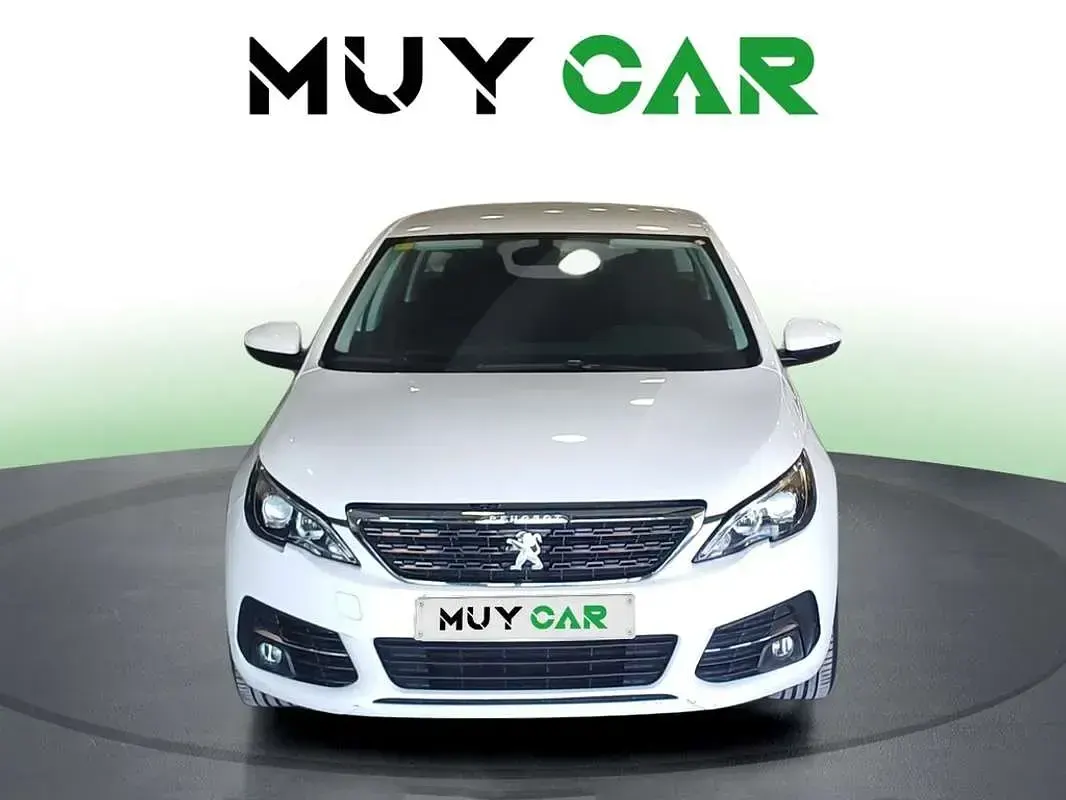 Begagnad Peugeot 308 SW Active 131 HK (96 kW) 2020 Vit Kombi