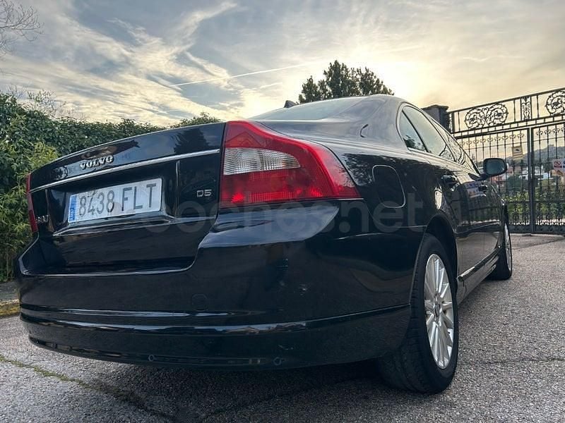 Usado Volvo S80 Summum 185 CV (136 kW) 2007 Negro Berlina