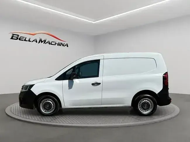 Usado Renault Kangoo 75 CV (55 kW) 2022 Blanco Monovolumen