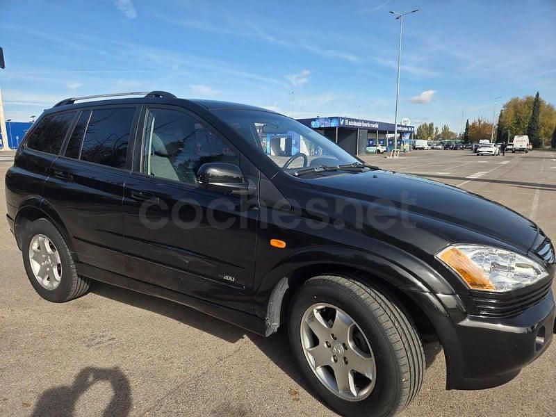 Usado Ssangyong (KGM) Kyron 141 CV (103 kW) 2007 Negro SUV