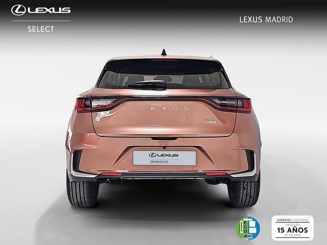 Usado Lexus LBX 136 CV (100 kW) 2025 Otro SUV