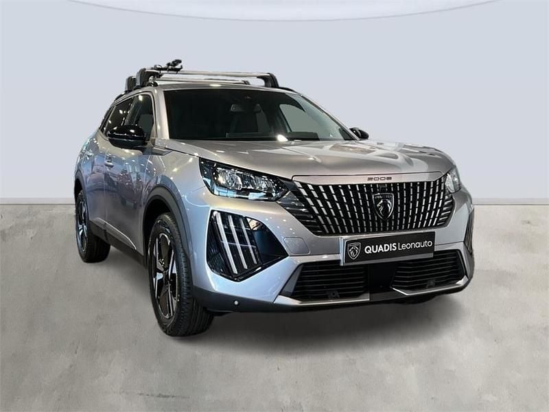 Usado Peugeot 2008 Allure 145 CV (106 kW) 2024 Gris artense SUV