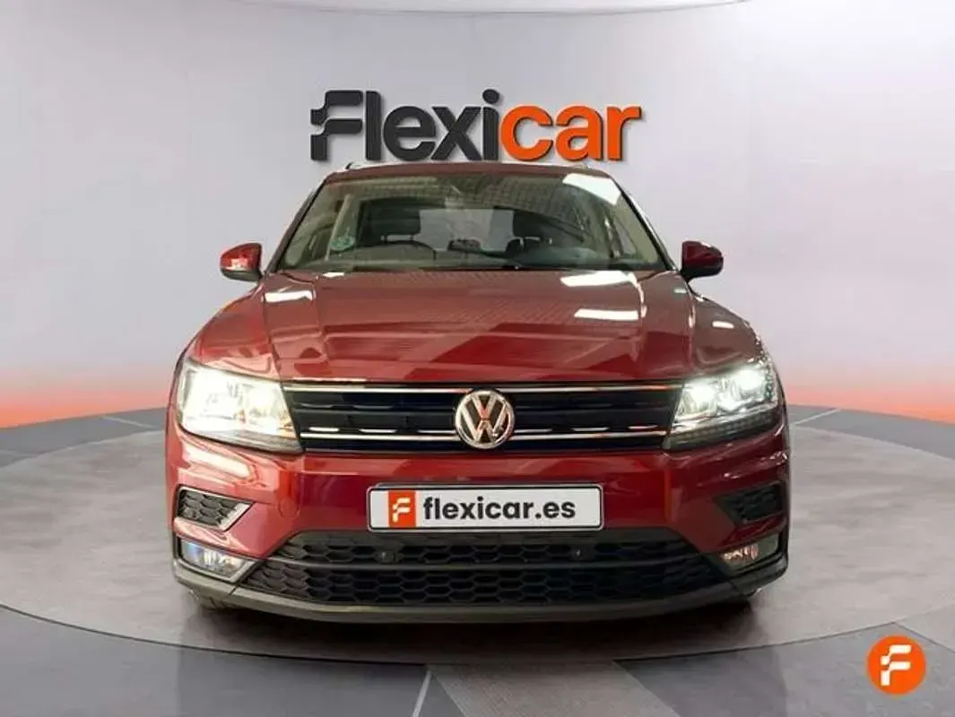 Usado VW Tiguan Advance 150 CV (110 kW) 2019 Rojo SUV