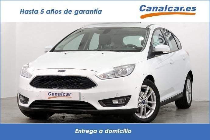 Blanco Usado 2017 Ford Focus Business Edition Utilitario | 8229 € (Buen precio) - Imagen 1/4