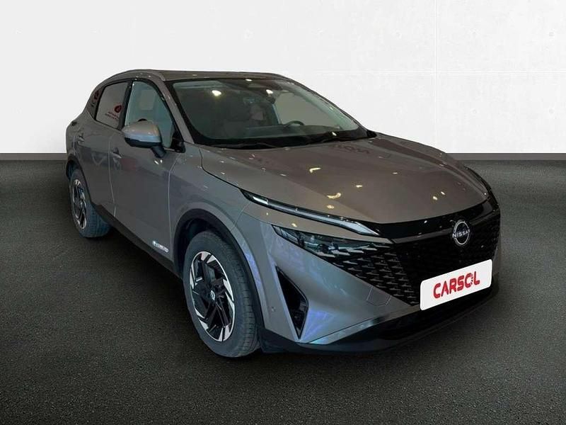 Usado Nissan Qashqai N-Connecta 190 CV (139 kW) 2024 Gris SUV