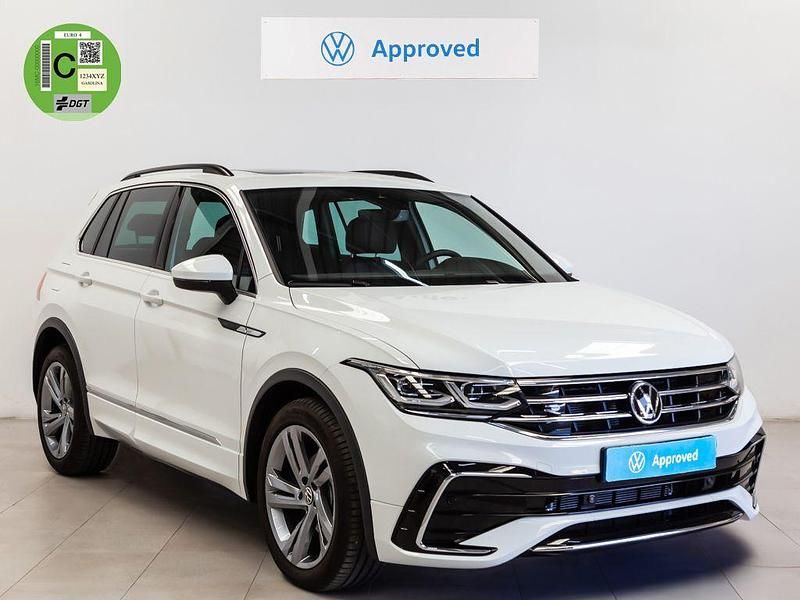 Blanco Usado 2024 VW Tiguan R-line SUV | 37.990 € (Precio justo) - Imagen 1/4