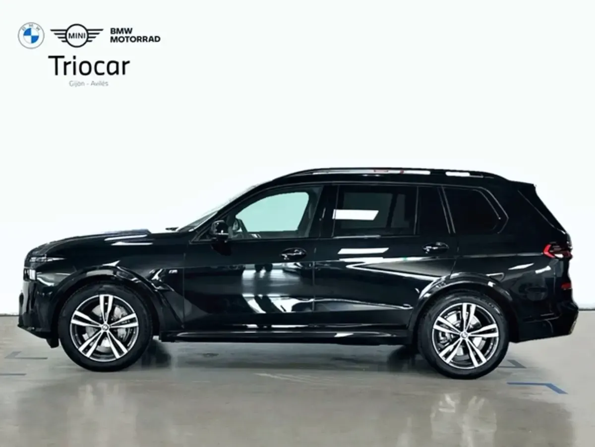 Usado BMW X7 Comfort Edition 352 CV (258 kW) 2025 Saphirschwarz metalizado SUV