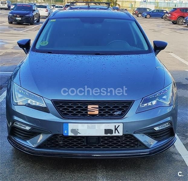 Negro Usado 2018 Seat Leon ST FR Familiar | 14.000 € (Buen precio) - Imagen 1/4