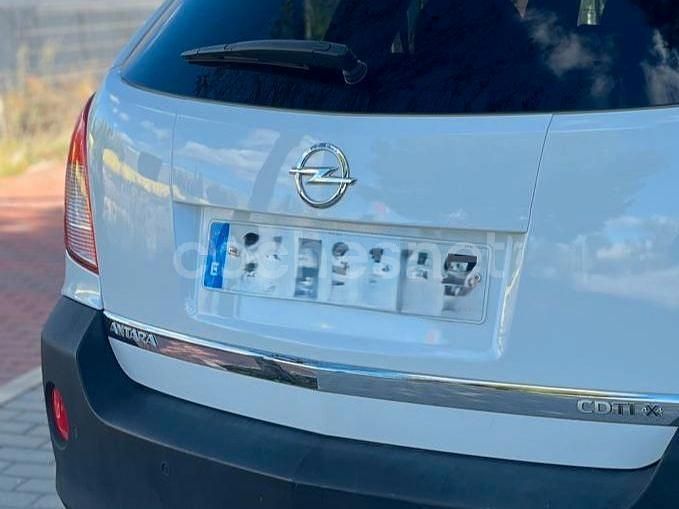 Usado Opel Antara Excellence 163 CV (119 kW) 2012 Blanco SUV