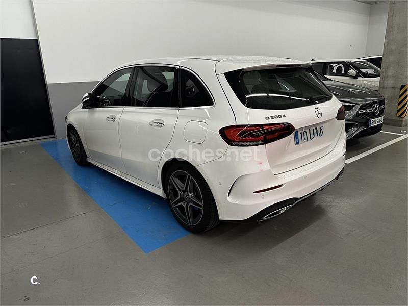 Usado Mercedes B200 136 CV (100 kW) 2020 Blanco Monovolumen