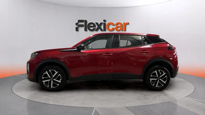 Usado Peugeot 2008 Active 102 CV (75 kW) 2023 Rojo SUV