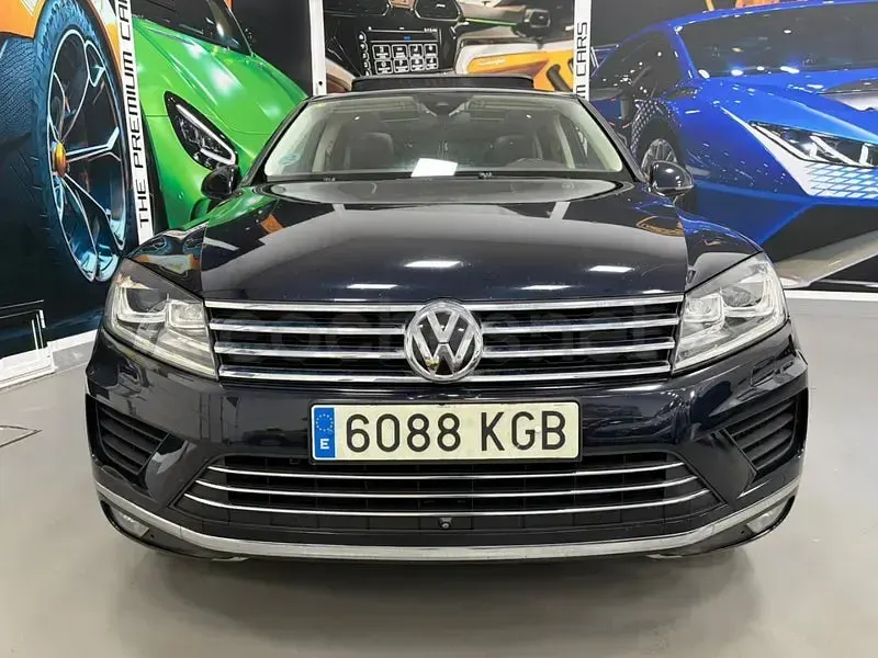 Second-hand VW Touareg 262 CP (192 kW) 2018 Albastru SUV