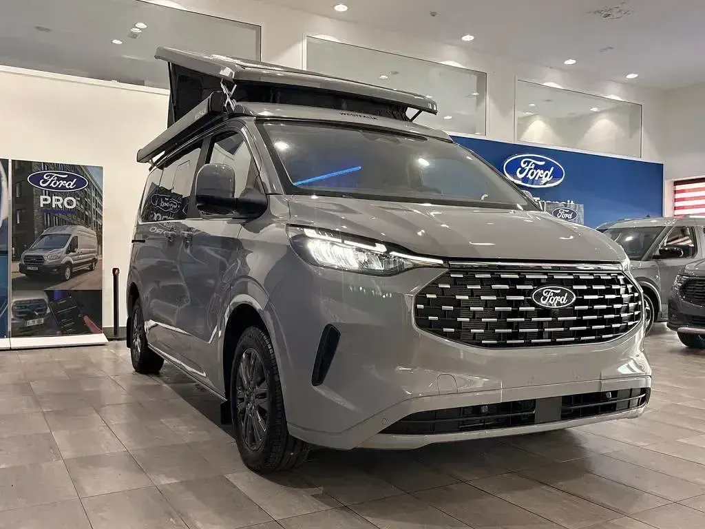 Nuevo Ford Transit Custom Nugget 170 CV (125 kW) 2026 Gris Van