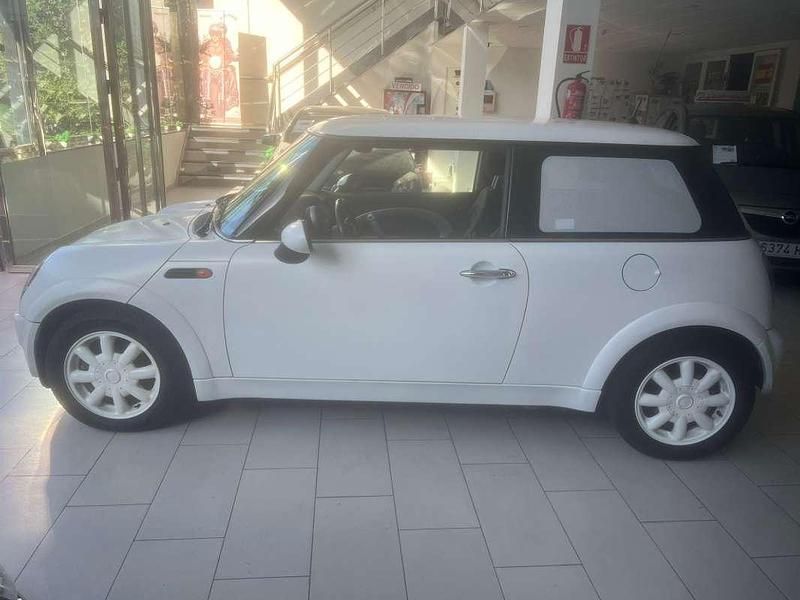 Blanco Usado 2001 Mini ONE Utilitario | 4600 € (Precio justo) - Imagen 1/4