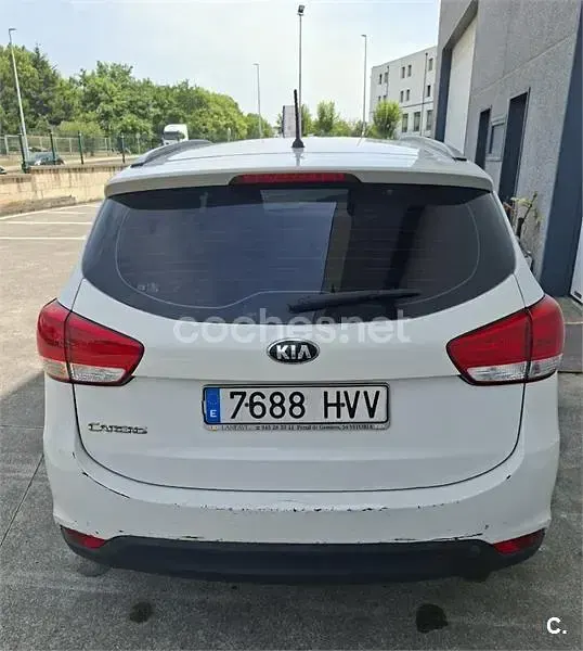Usado Kia Carens 135 CV (99 kW) 2014 Blanco Monovolumen
