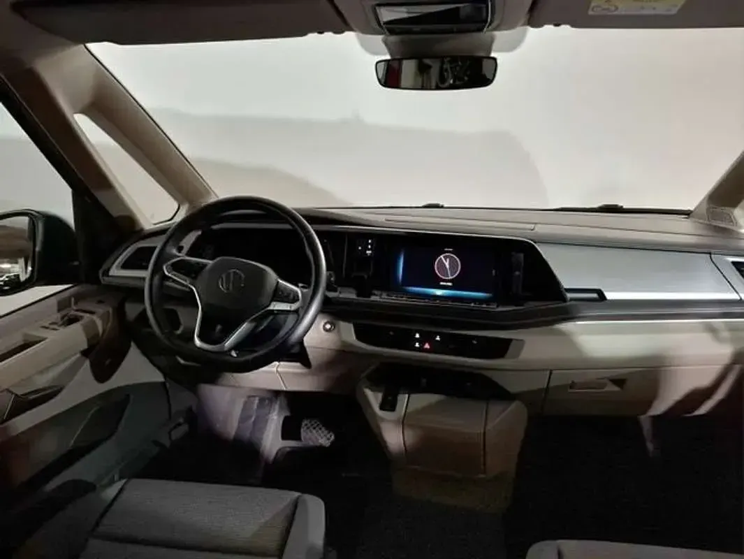 Usado VW California Beach 150 CV (110 kW) 2025 Rojo Van