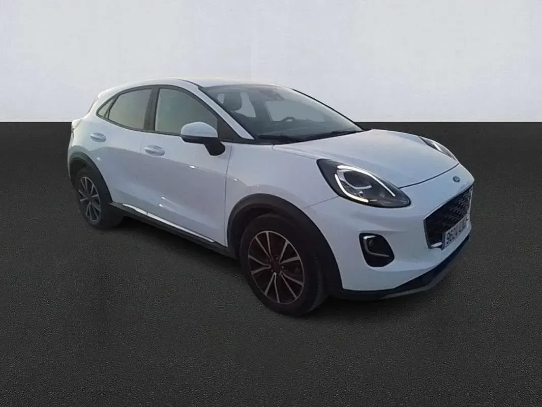 Usado Ford Puma Titanium 120 CV (88 kW) 2022 Blanco SUV