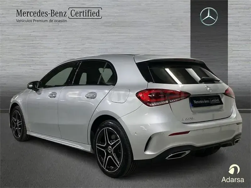 Usado Mercedes A250 218 CV (160 kW) 2022 Negro Berlina
