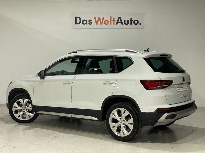 Blanco Usado 2023 Seat Ateca SUV | 27.500 € (Un poco caro) - Imagen 1/4