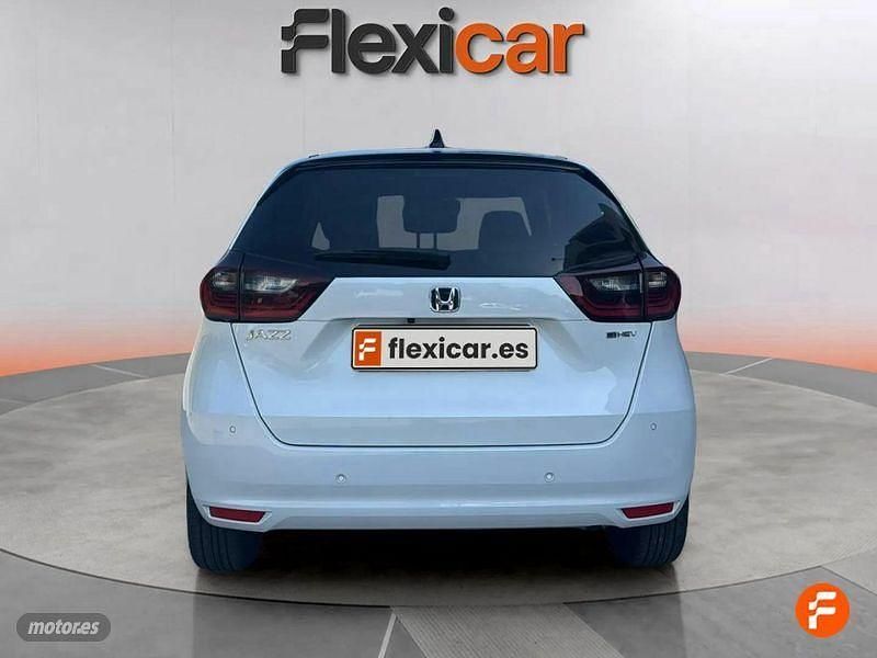 Usado Honda Jazz Executive 109 CV (80 kW) 2020 Blanco Utilitario