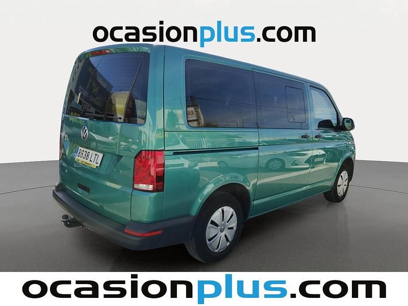 Usado VW Caravelle 110 CV (80 kW) 2021 Verde Monovolumen