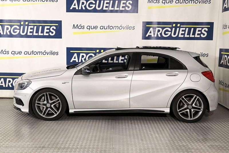 Usado Mercedes A45 AMG AMG 360 CV (264 kW) 2013 Gris Utilitario