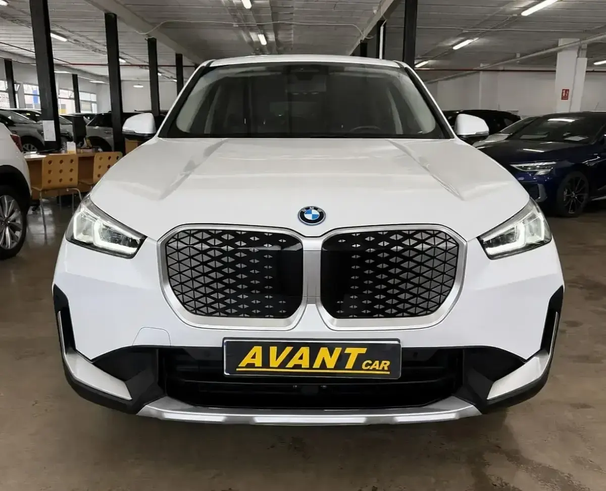 Usado BMW iX1 150 kW (204 CV) 2025 Blanco SUV