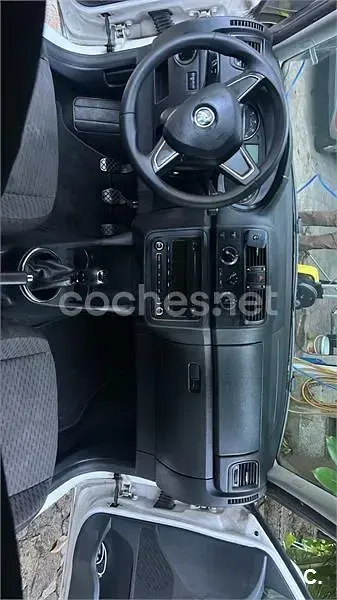 Usado Skoda Fabia 69 CV (50 kW) 2015 Blanco Berlina