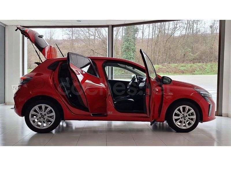 Usado Renault Clio V Evolution 100 CV (73 kW) 2025 Rojo Berlina