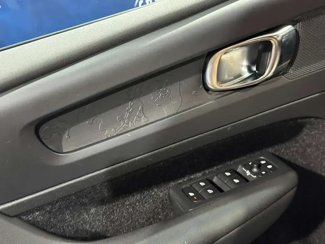 Usado Volvo XC40 150 CV (110 kW) 2020 Azul SUV