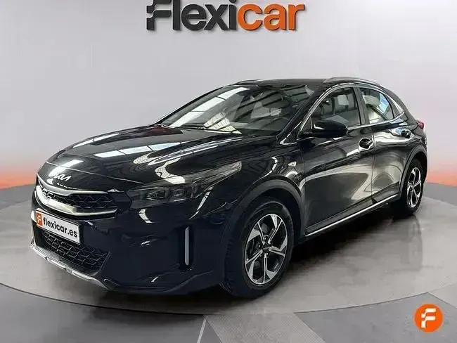 Usado Kia XCeed 120 CV (88 kW) 2023 Negro SUV
