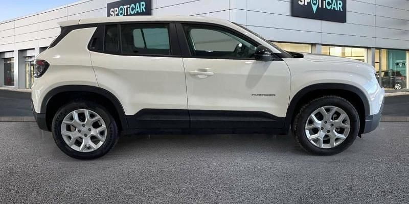 Usado Jeep Avenger Altitude 101 HP (74 kW) 2023 Branco SUV