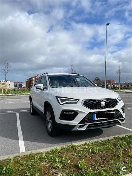 Usado Seat Ateca Style 110 CV (80 kW) 2022 Blanco SUV