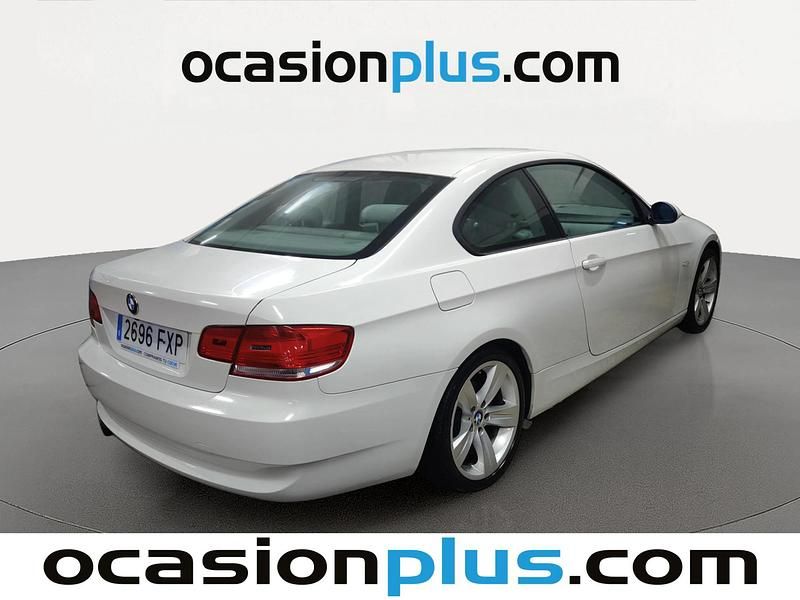 Usado BMW 125 Coupé 170 CV (125 kW) 2007 Blanco Coupe