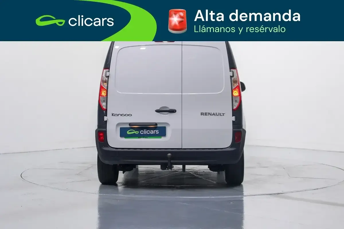 Usado Renault Kangoo 44 kW (60 CV) 2021 Blanco Monovolumen