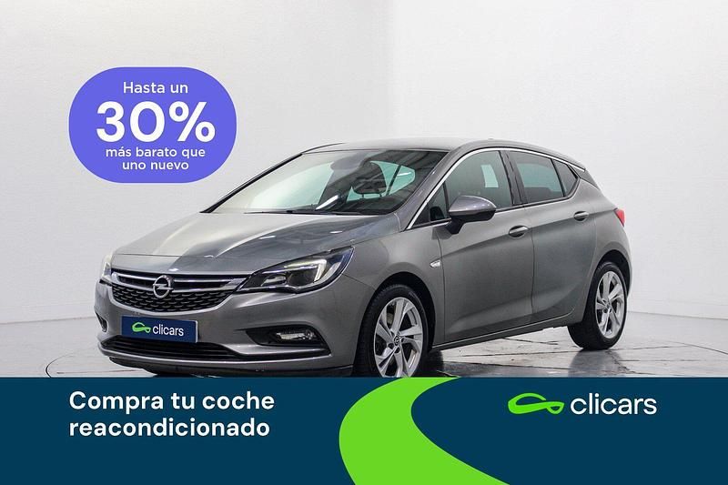 Usado Opel Astra Dynamic 136 CV (100 kW) 2016 Verde Berlina