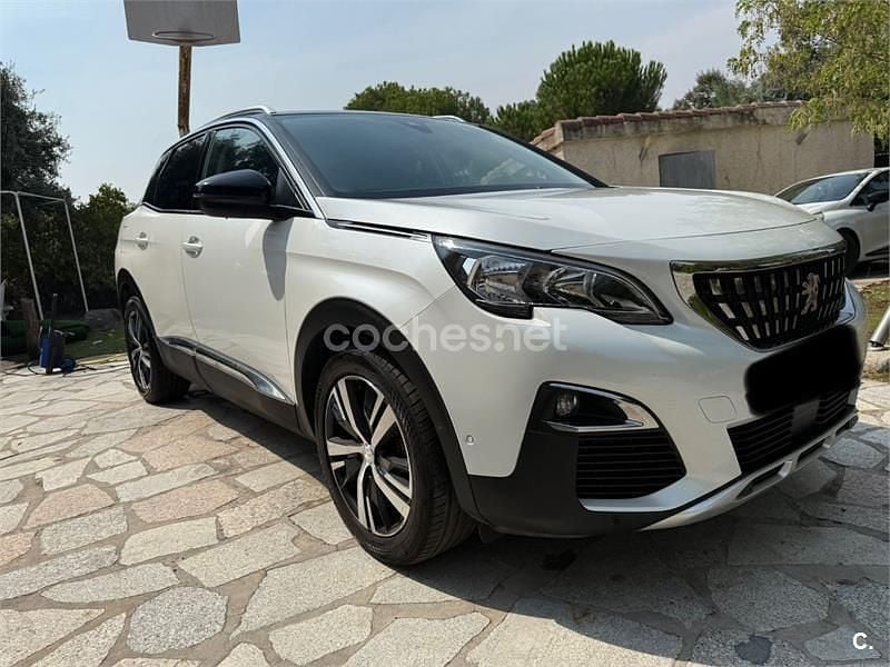 Usado Peugeot 3008 Allure 130 CV (95 kW) 2017 Blanco SUV