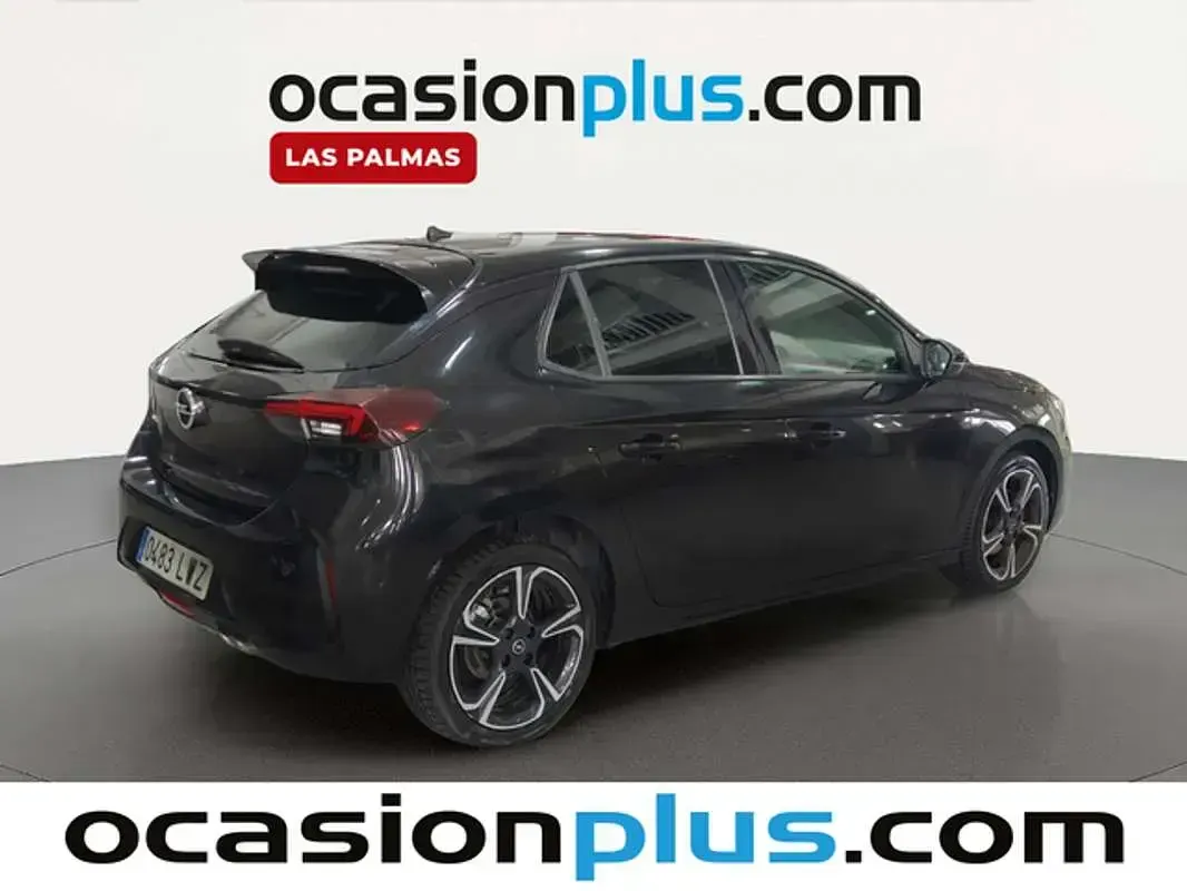 Usado Opel Corsa GS Line 131 CV (96 kW) 2022 Negro Utilitario