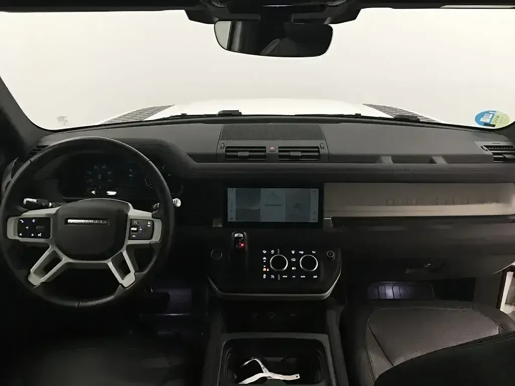 Usado Land Rover Defender S 340 CV (250 kW) 2022 Fuji white SUV