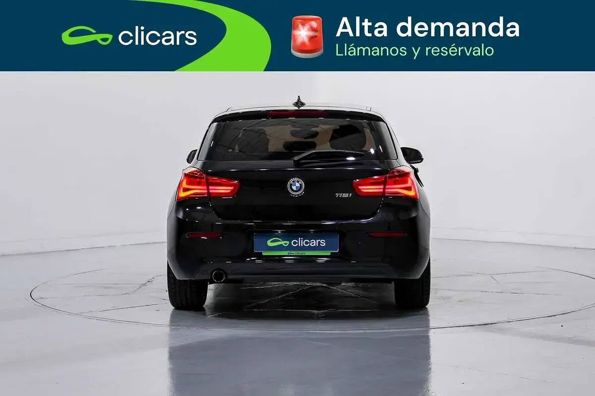 Usado BMW 116 109 CV (80 kW) 2018 Negro Utilitario