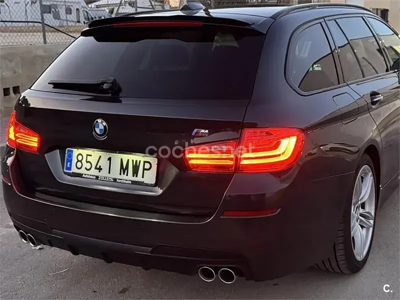 Usado BMW 530 M Sport 258 CV (189 kW) 2013 Negro Familiar