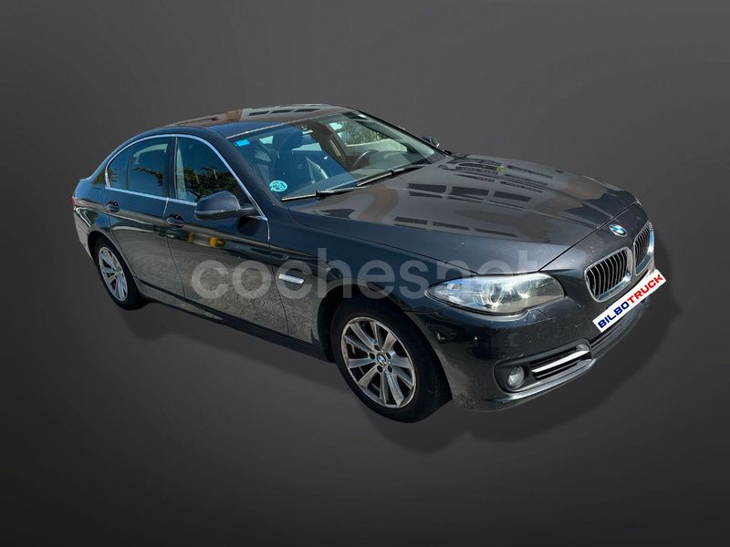 Gris / plata Usado 2015 BMW 530 Berlina | 16.800 € (Caro) - Imagen 1/4