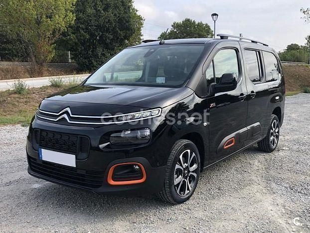 Usado Citroën Berlingo Shine 102 CV (75 kW) 2022 Negro Monovolumen